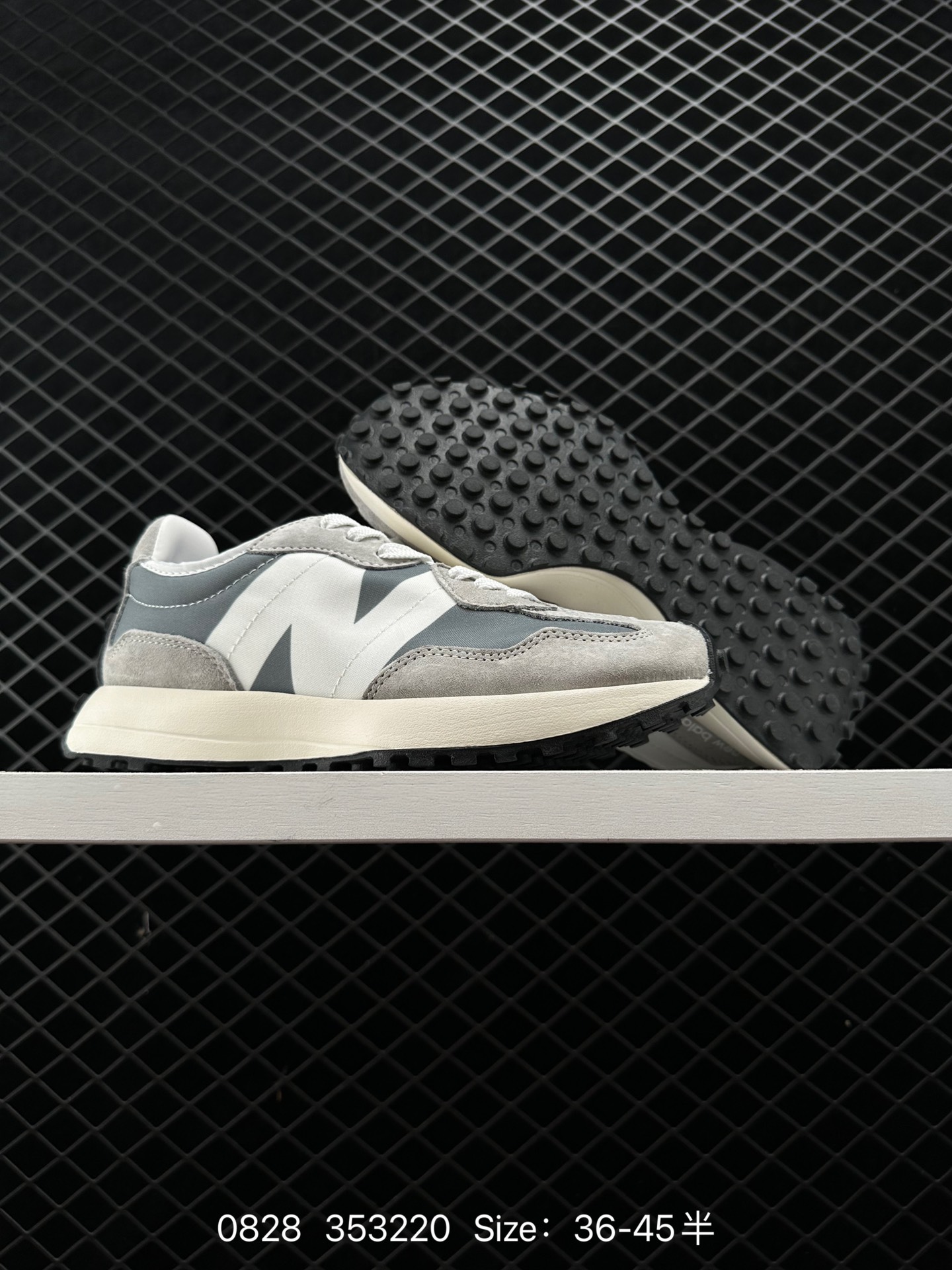 New Balance MS327